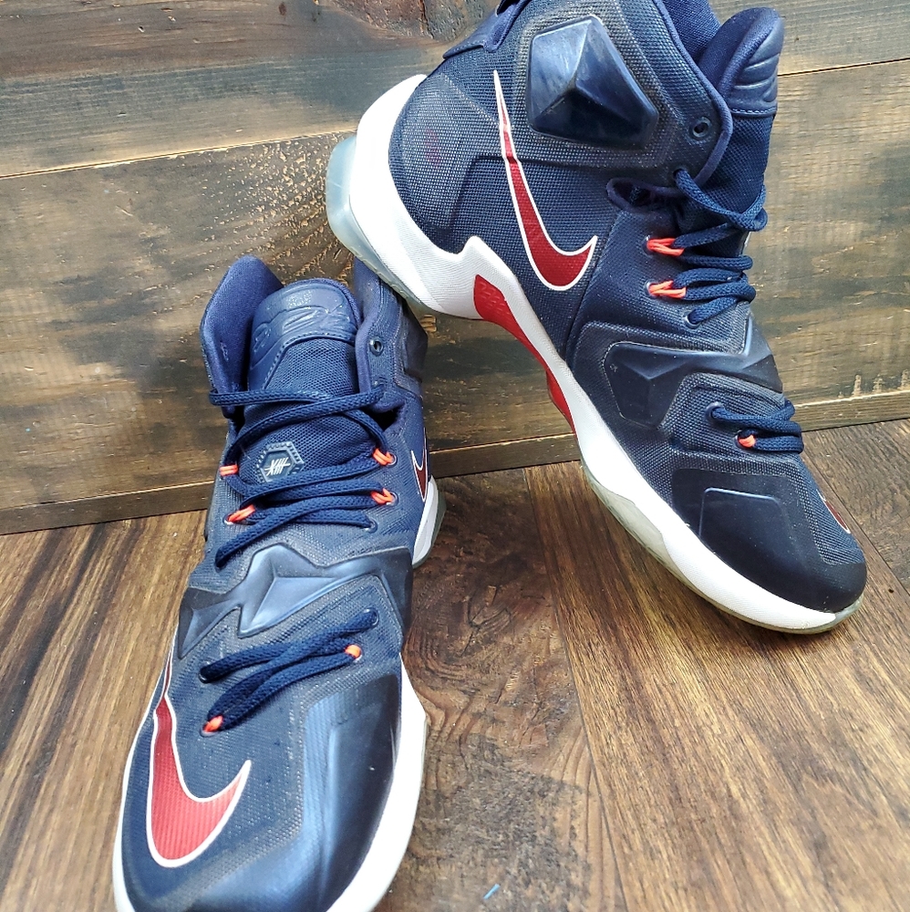 Nike Lebron James XIII 13 USA Mens Shoes Midnight Navy Varsity Red White Sz 9.5